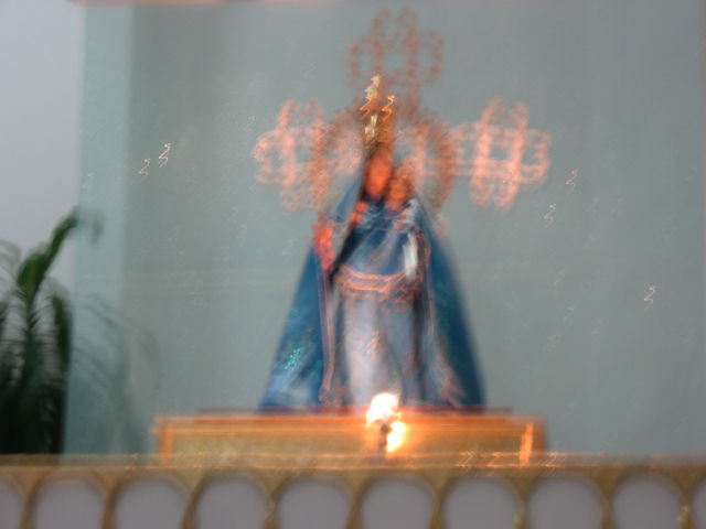 ENTREGA DEL TEMPLO POR EL OBISPO